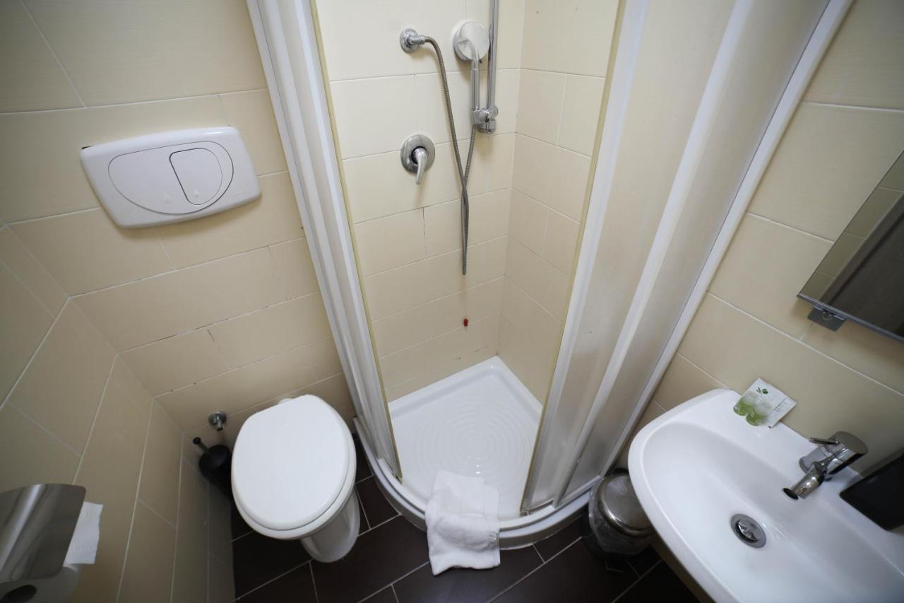 Kaydee Guesthouse Róma Kültér fotó